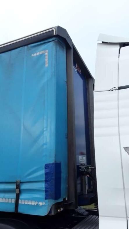 نصف مقطورة ستائر منزلقة SDC Curtainsider Trailer