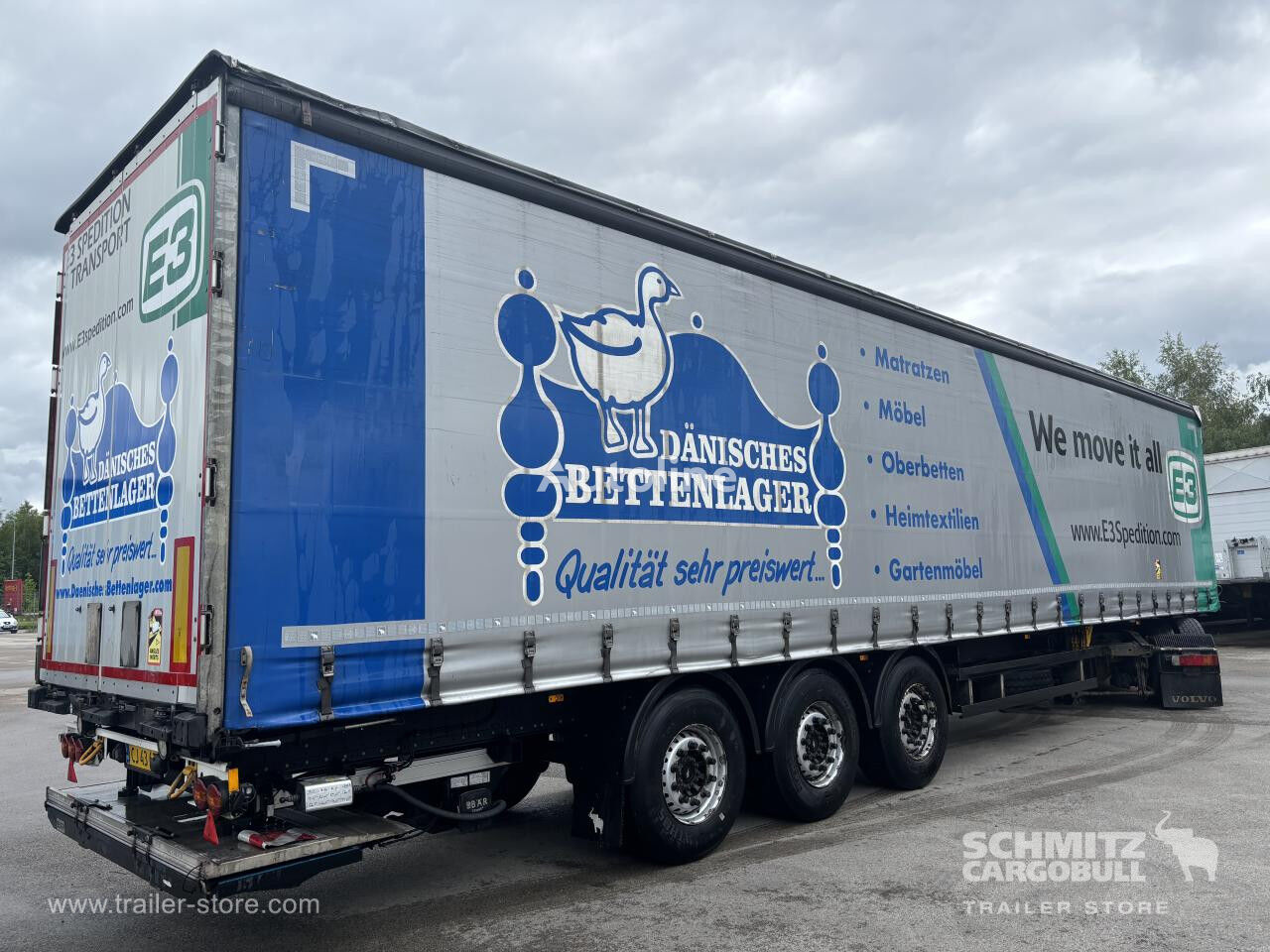 Schmitz curtain side semi-trailer