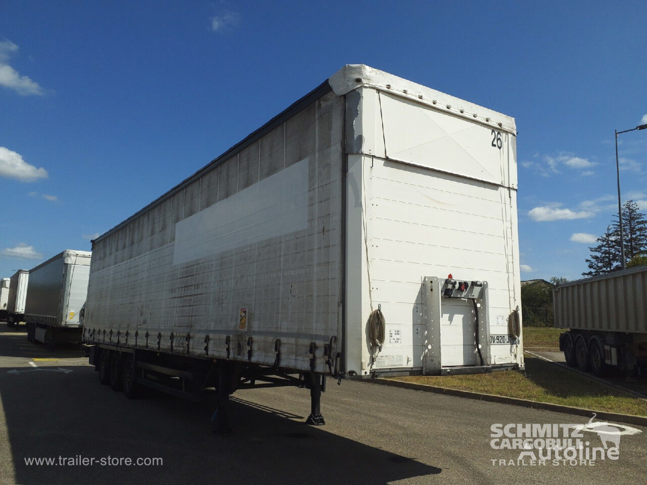 Schmitz curtain side semi-trailer