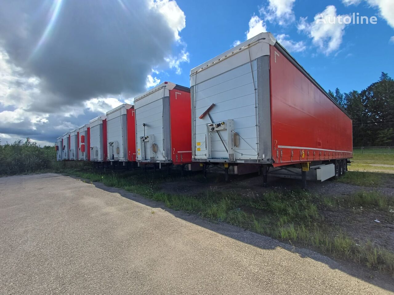 Schmitz curtain side semi-trailer