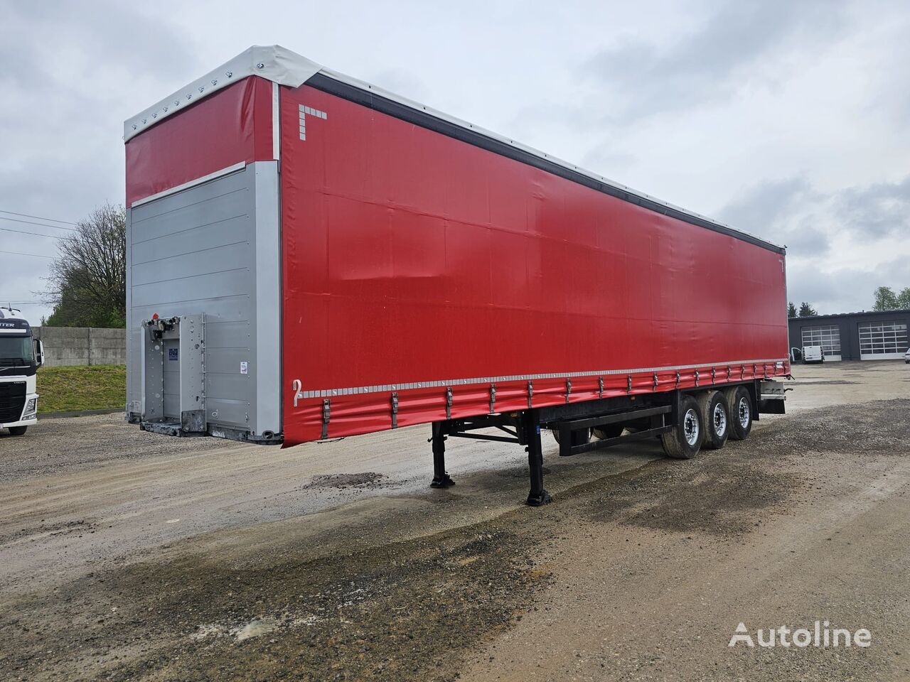 Schmitz Cargobull curtain side semi-trailer