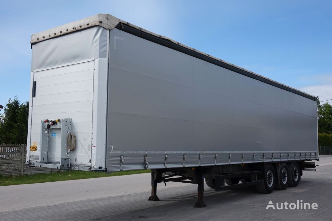 Schmitz Cargobull curtain side semi-trailer