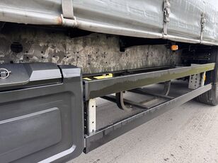 带侧帘半挂车 Schmitz Cargobull