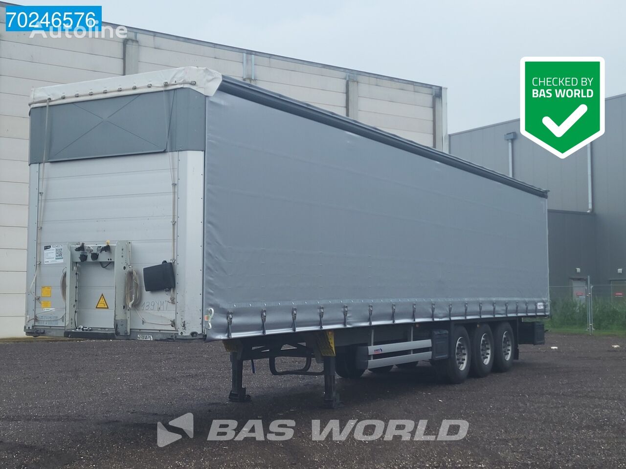 naczepa firanka Schmitz Cargobull SCB*S3T 3 axles Hubdach Anti Vandalismus Escha