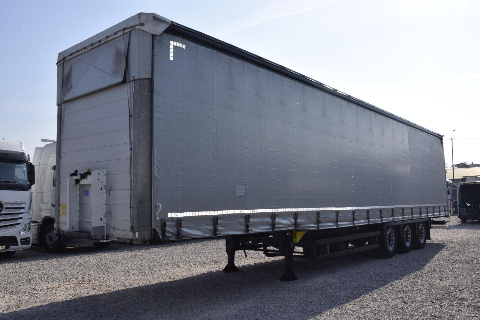 Schmitz Cargobull SCS24 oplegger schuifzeil