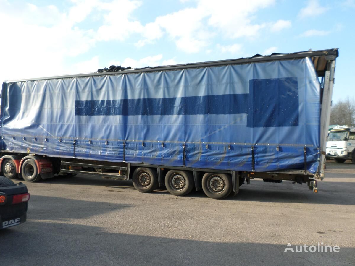 Damaged Schmitz Cargobull SM0 curtain side semi-trailer - Autoline