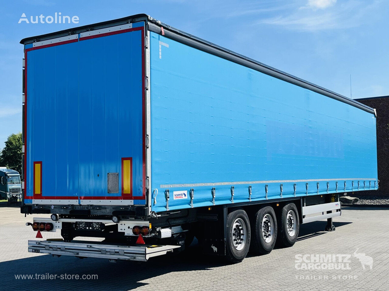 Schmitz Curtainsider Standard  aizkaru tipa puspiekabe