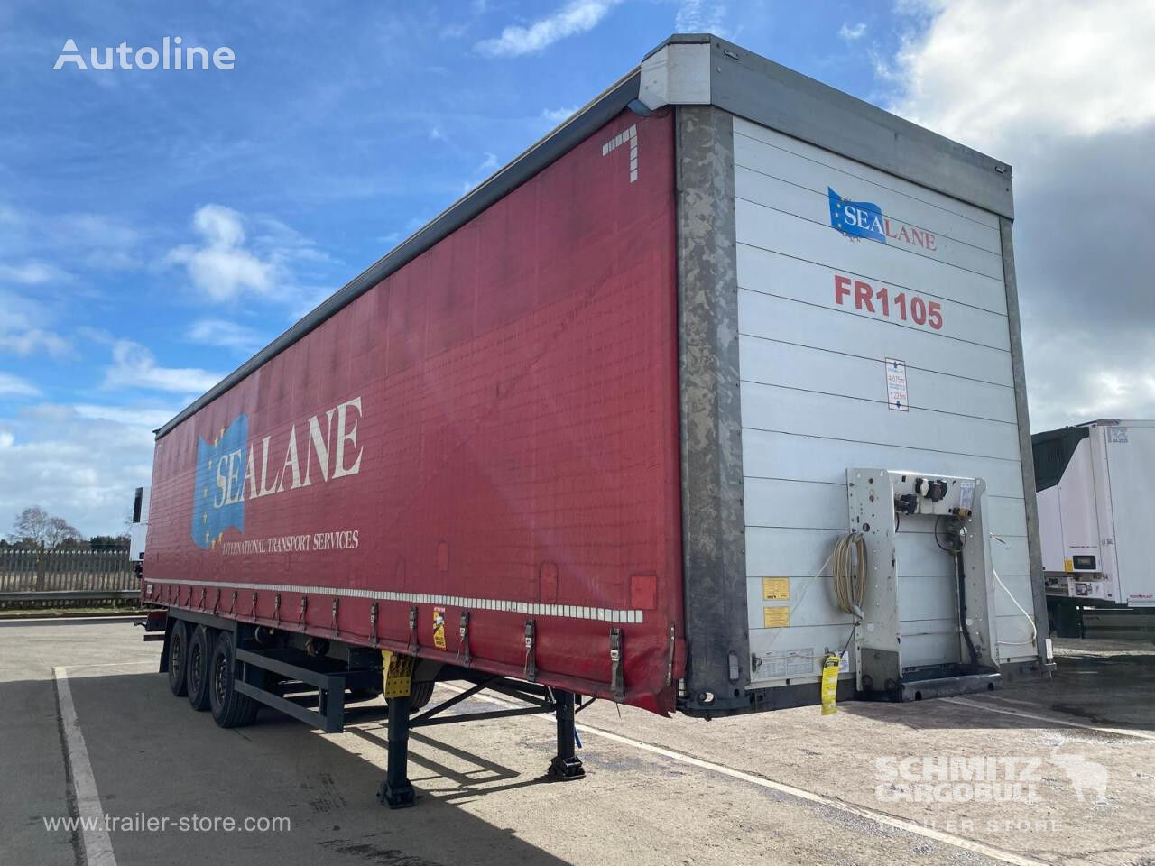 Schmitz Curtainsider Standard UK poluprikolica sa kliznim ceradom