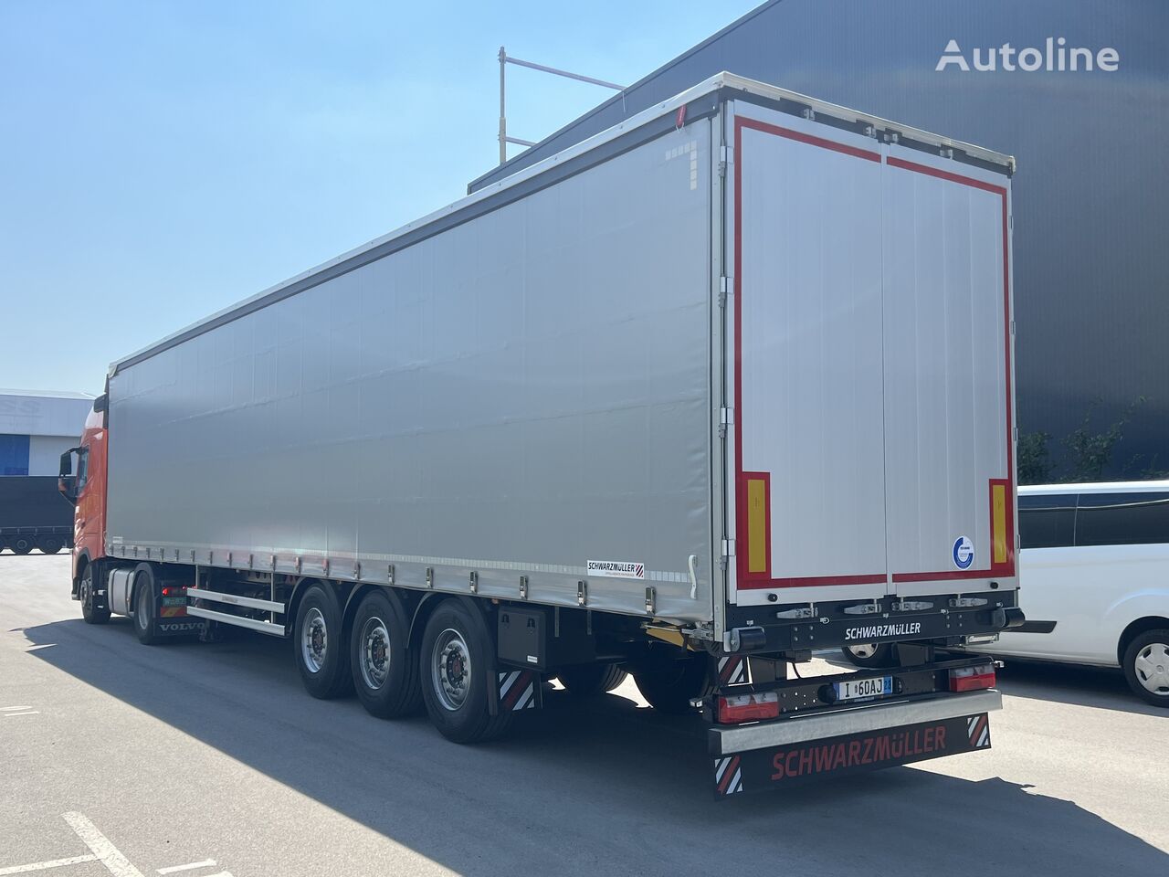 new Schwarzmüller Power Line, 5540kg, SAF lift axle curtain side semi-trailer