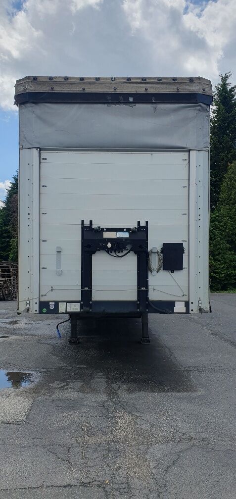 Schwarzmüller S1 curtain side semi-trailer