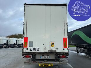 semi-remorque &agrave; rideaux coulissants Trailor