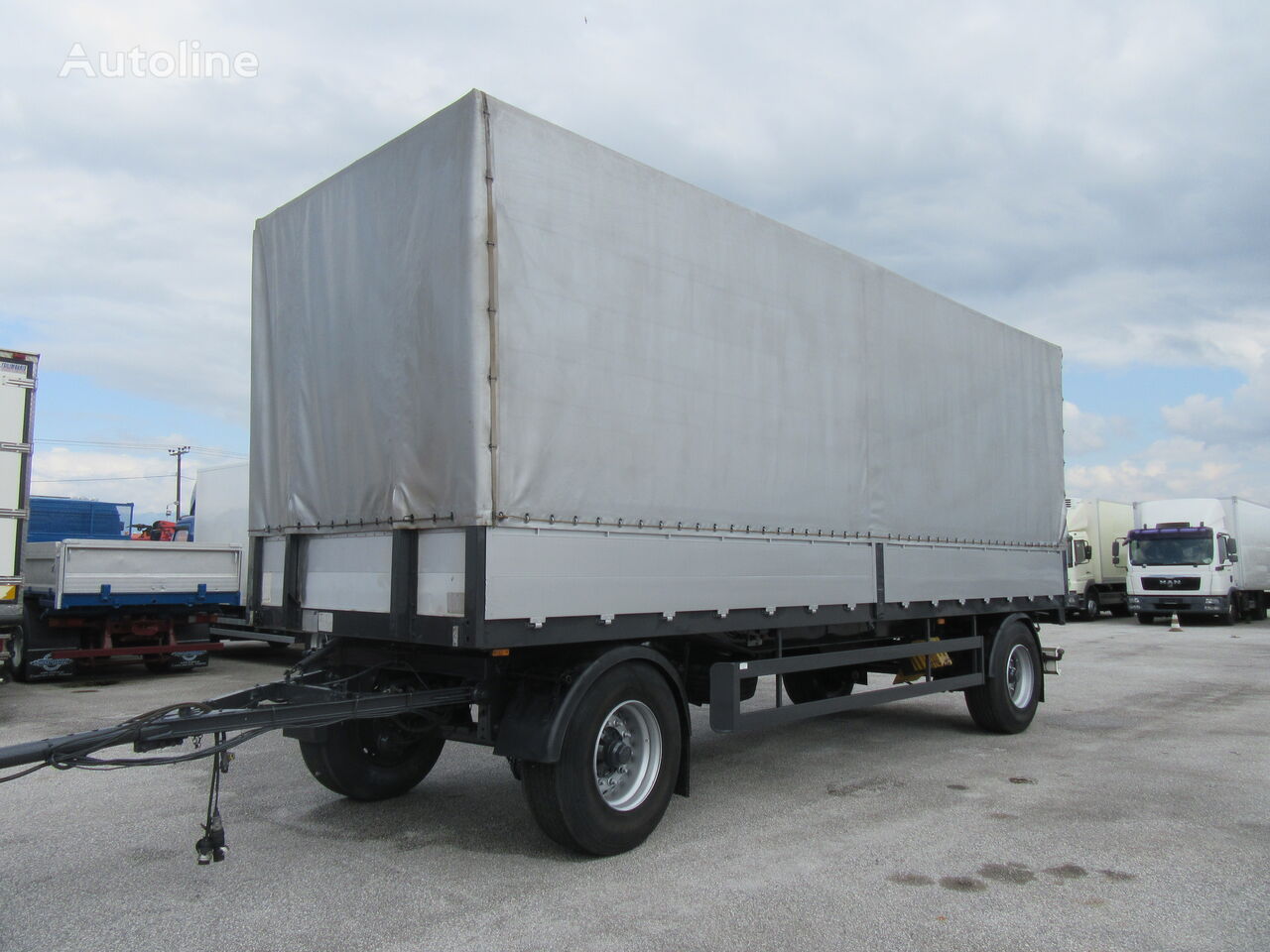 Schwarzmüller PA 2E curtain side trailer