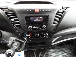 IVECO DAILY 35S18 curtainsider truck < 3.5t for sale - Image 39 | Autoline UG IVECO DAILY 35S18 curtainsider truck < 3.5t | Image 39 - Autoline