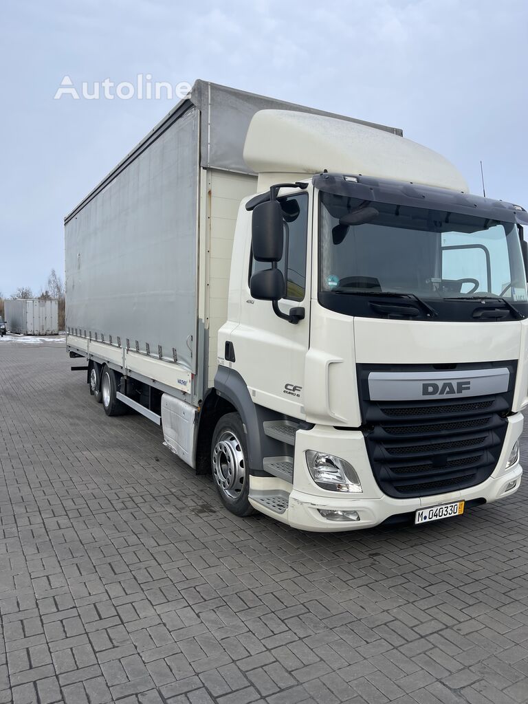 DAF CF410 mega bortine uzuolaidine 65kub camión con lona corredera