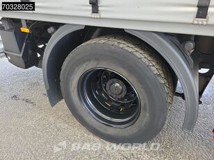 DAF LF 320 4X2 18t Automatic Tailgate Euro 6 curtainsider truck for sale - Image 16 | Autoline ZM DAF LF 320 4X2 18t Automatic Tailgate Euro 6 curtainsider truck | Image 16 - Autoline