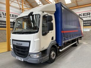 شاحنة ذات أغطية جانبية DAF LF180