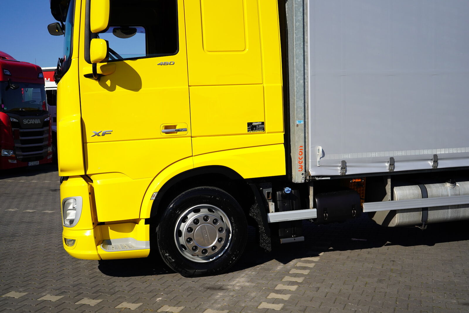 DAF XF / 480 / ACC / E 6 / SZERELVÉNY 120 M3 / RETARDER / OŚ
