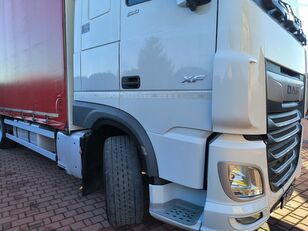 شاحنة ذات أغطية جانبية DAF XF 530 + مقطورة ستارة