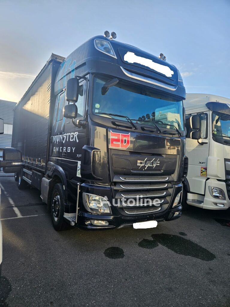 شاحنة ذات أغطية جانبية DAF XF 530 SUPERSPACE CAB 6X2 TAULINER - Autoline
