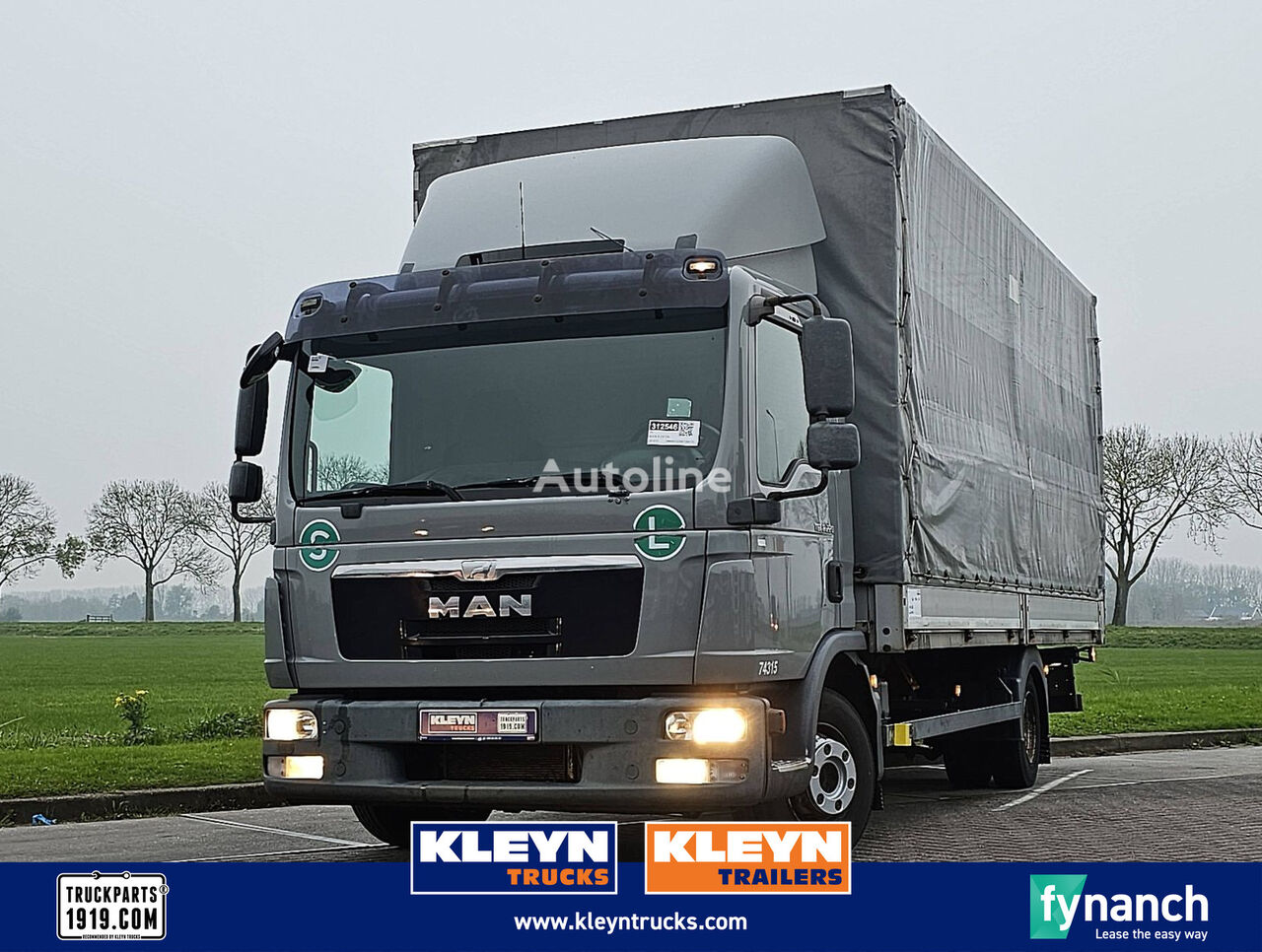 MAN 8.210 TGL manual lift airco curtainsider truck