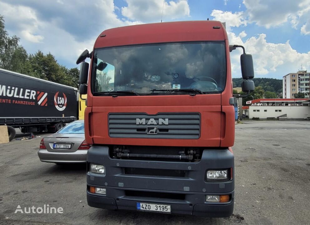 MAN TGA 24.440 kapellbil + gardintrailer - Autoline