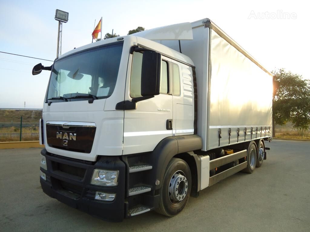 MAN TGS 26 400 curtainsider truck