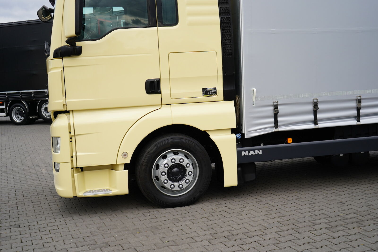 MAN TGX / 18.360 / ACC / E 6 / TELONE SCORREVOLE / 19 PALLET / CAMBIO MANUALE / PORTATA 76