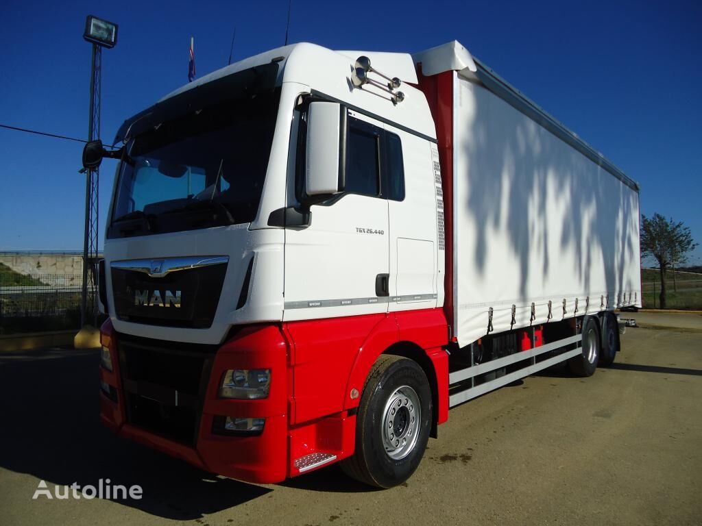 MAN TGX 26 440 lastbil glidende gardiner