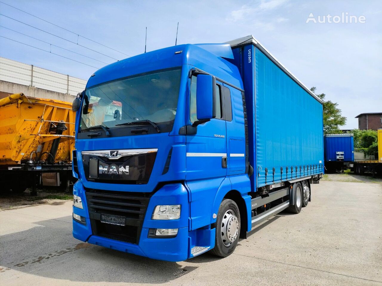 MAN TGX 26.460 LL  camión con lona corredera