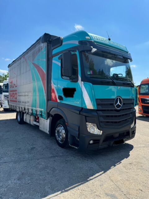 侧帘货车 Mercedes-Benz Actros 1842 Retarder Euro 6