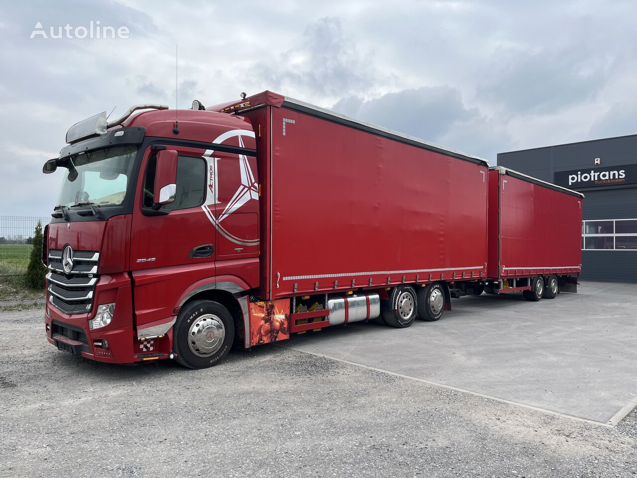 Mercedes-Benz Actros 2545 / Euro 5 / Tandem + przyczepa SVAN curtainsider truck + curtain side trailer