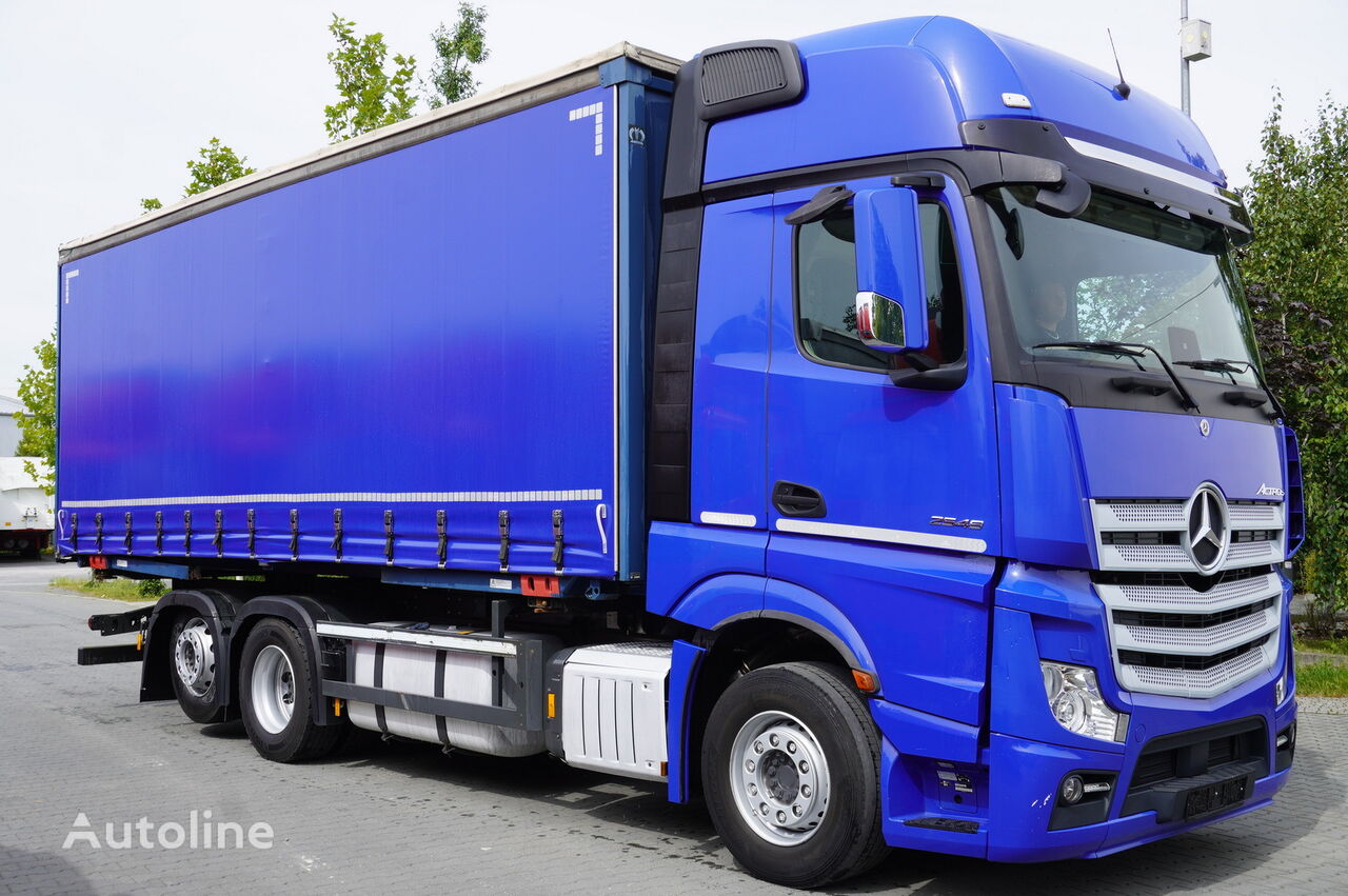 камион со завеса Mercedes-Benz Actros 2548 Giga E6 6×2 Curtainsider BDF 18 pallets