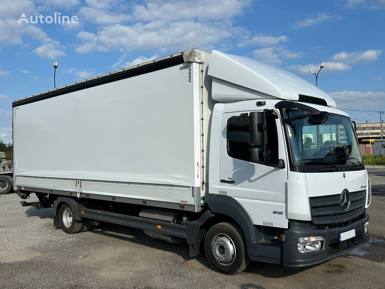 tovornjak s pomične zavese Mercedes-Benz Atego 818L / Curtainsider 7.20m / Tail lift Palfinger