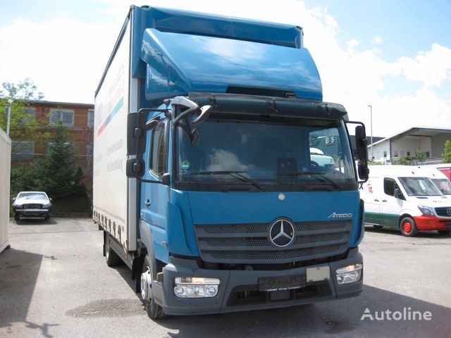 Mercedes-Benz Atego 823L curtainsider truck