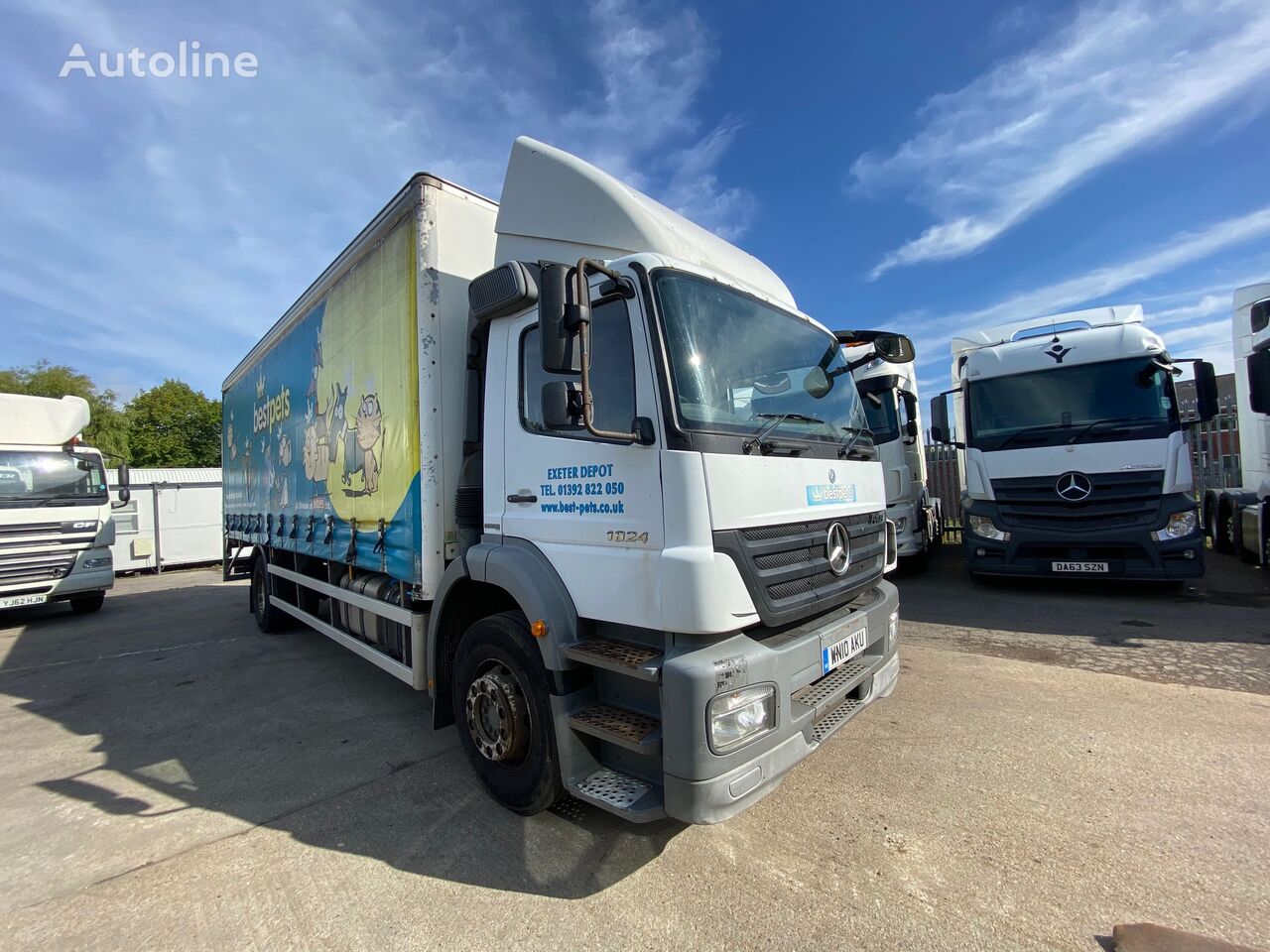 Mercedes-Benz Axor 1824 curtainsider truck