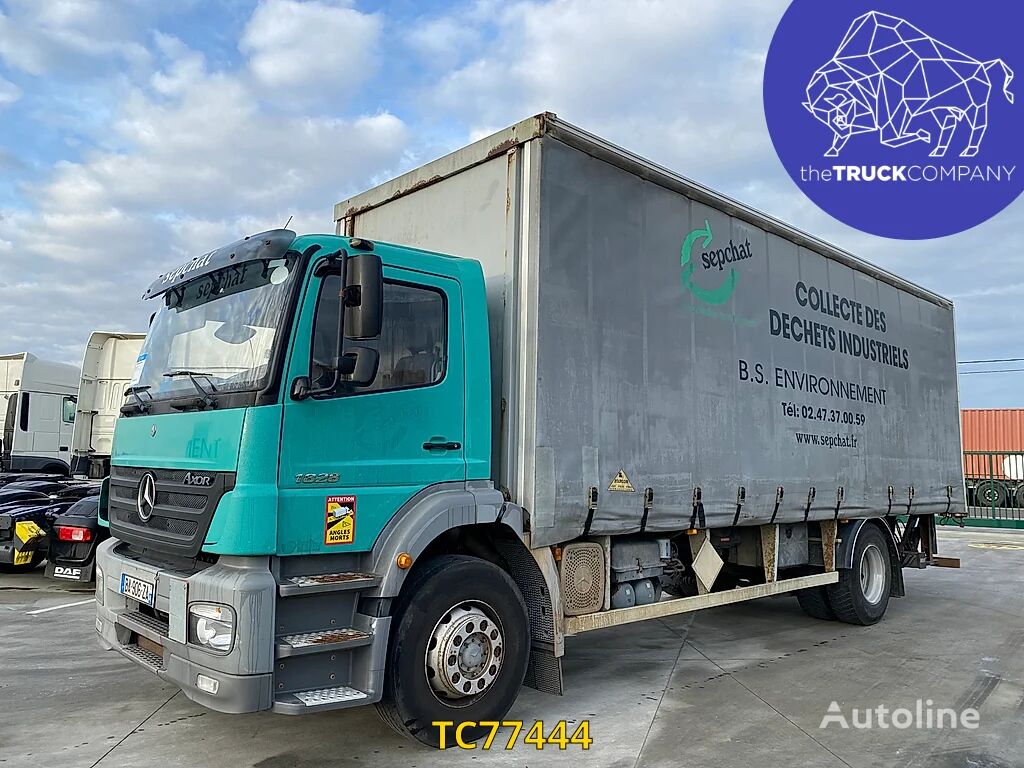 侧帘货车 Mercedes-Benz Axor 1828