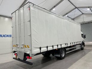 Venta de Scania P230 Sleeper Cab camión con lona corredera - Imagen 13 | Autoline AR Scania P230 Sleeper Cab camión con lona corredera | Imagen 13 - Autoline