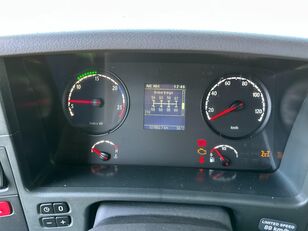 Venta de Scania P410 8x4 TRIDEM PRITSCHE PLANE + KRAN HIAB 244 EP-4 HIDUO - RETA camión con lona corredera - Imagen 22 | Autoline UY Scania P410 8x4 TRIDEM PRITSCHE PLANE + KRAN HIAB 244 EP-4 HIDUO - RETA camión con lona corredera | Imagen 22 - Autoline