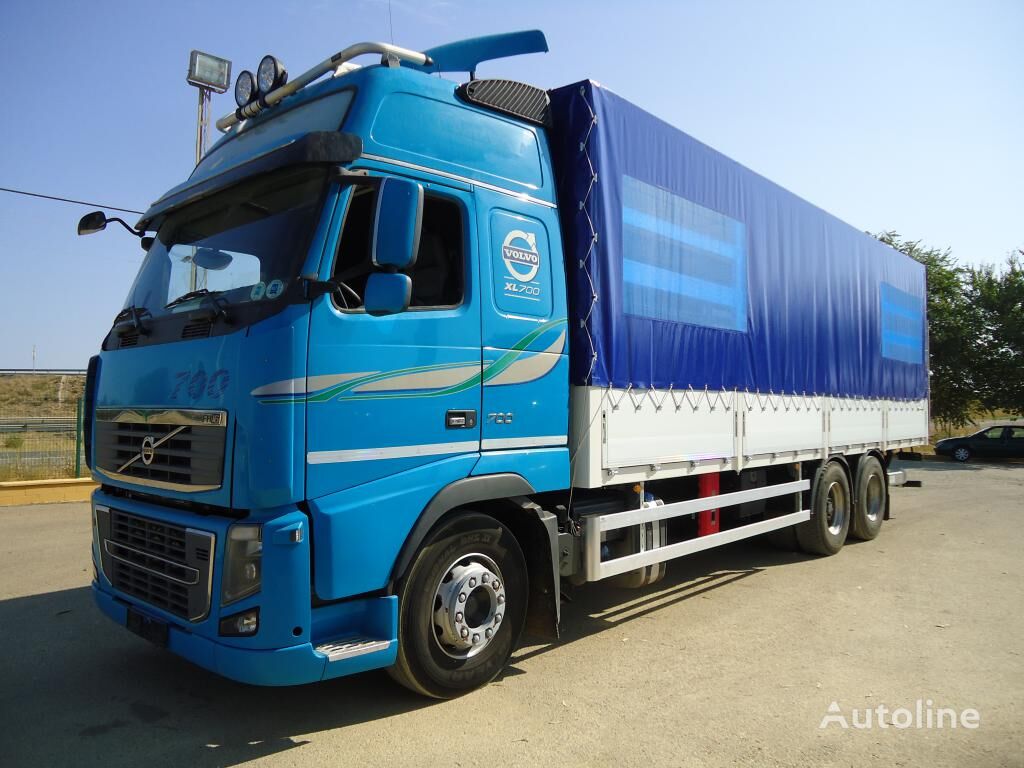 Volvo FH 700 XL curtainsider truck