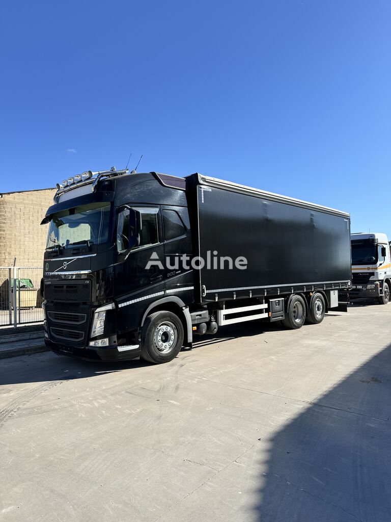 camion rideaux coulissants Volvo FH13 500