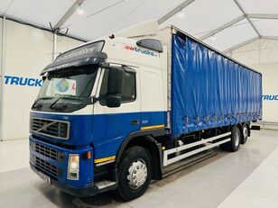Volvo FM 300 curtainsider truck