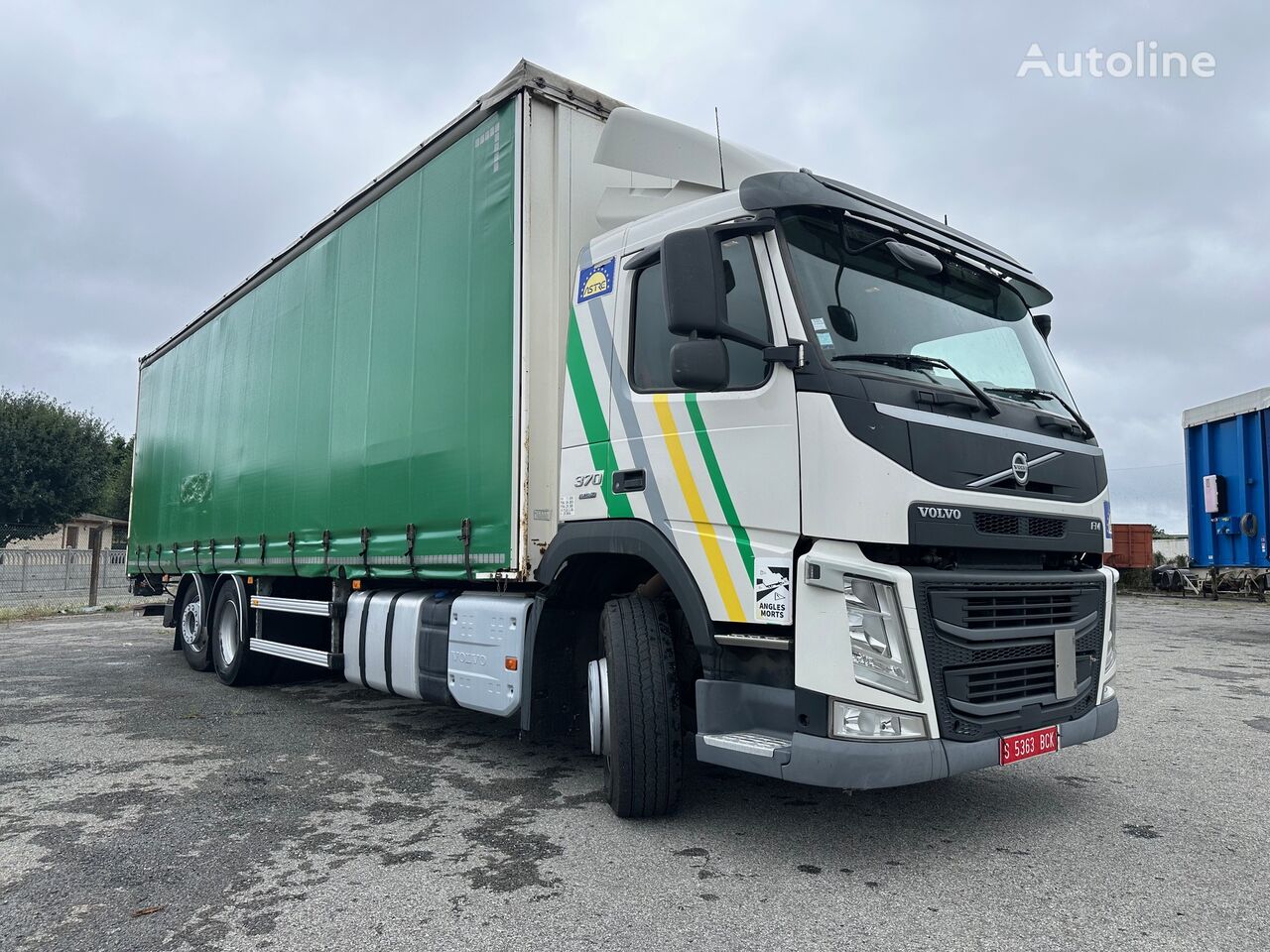 Volvo FM 370 6X2 26T EURO 6 TAULINER curtainsider truck