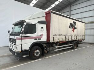 Volvo FM 7 250 curtainsider truck