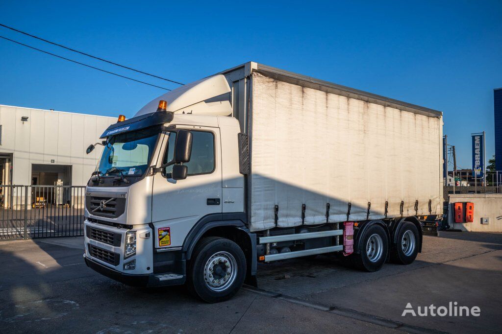 Volvo FM330-6X2+E5 (10pneus/tires) camión con lona corredera