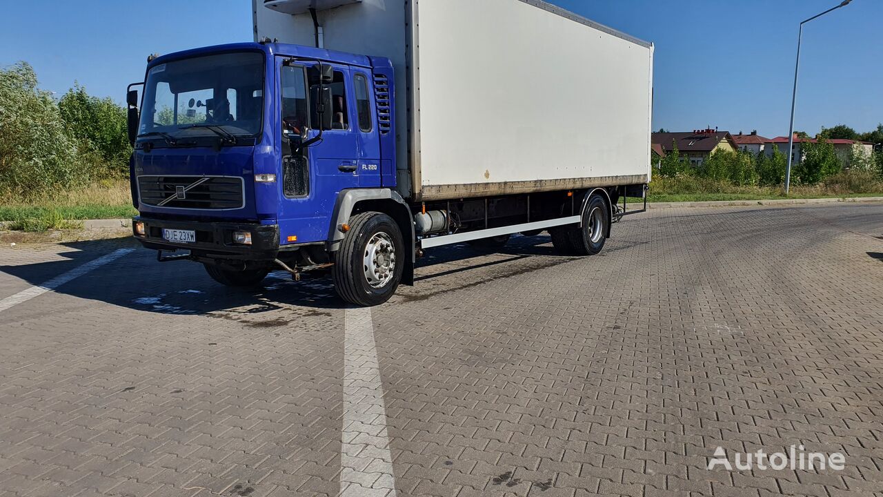 Volvo  Volvo FL 618 250  Schiebeplanen-LKW