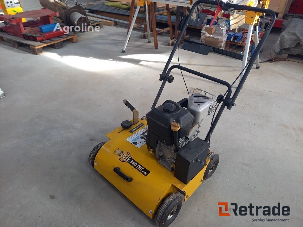 Arieggiatore prato Texas Procat 460B in vendita | Agroline IT Arieggiatore prato Texas Procat 460B - Agroline