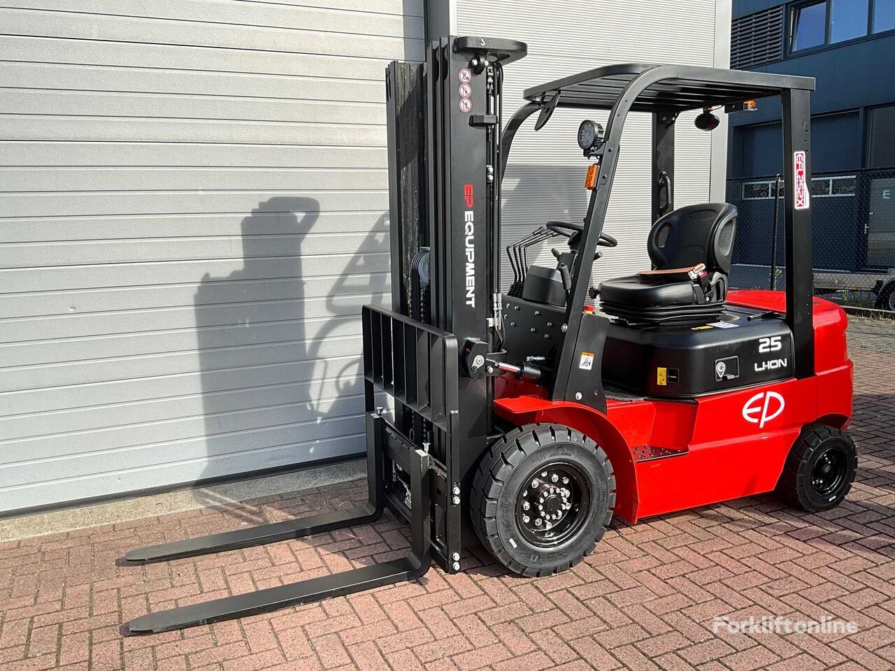 EP EFL 252 X diesel forklift