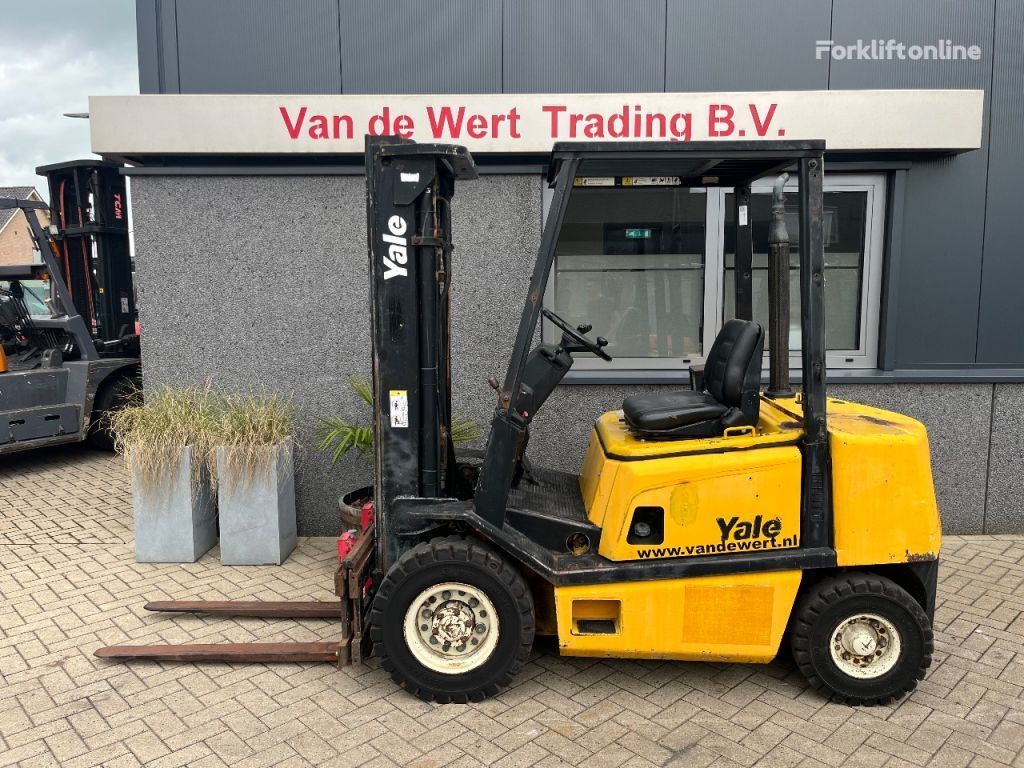 Heftruck GDP25 triplo490 freelift sideshift 1998 DIESEL diesel forklift