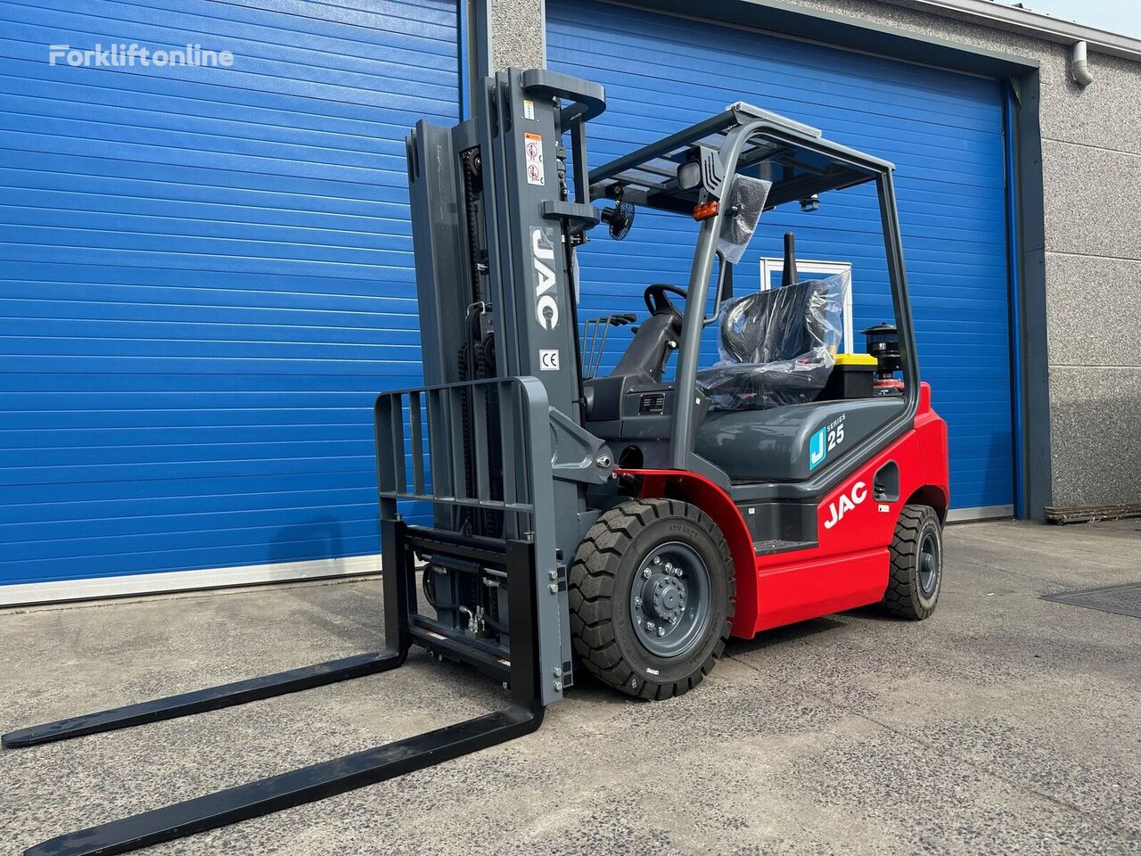 new JAC CPCD25J diesel forklift