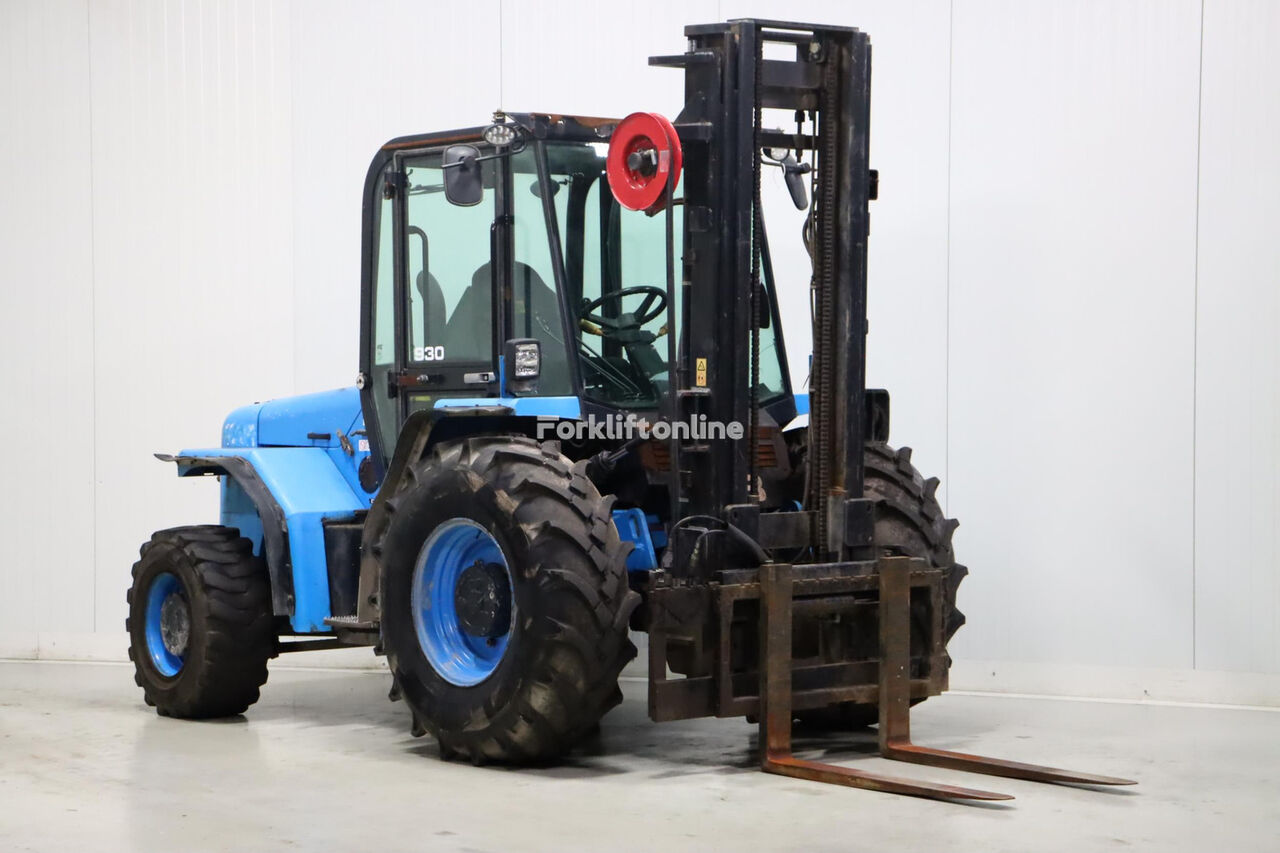 JCB 930-4 diesel forklift